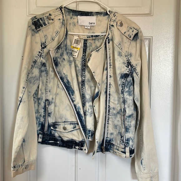Bar III Jackets & Blazers - $7 Bar III white bleached blue Jean denim jacket 90's boho jean jacket Sz Medium